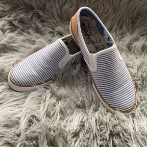 Margaritaville slip on sneaker